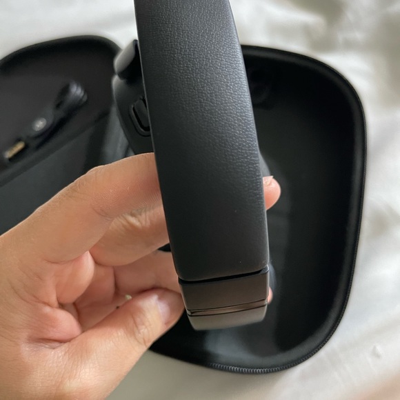 Bose headphones - Picture 4 of 5